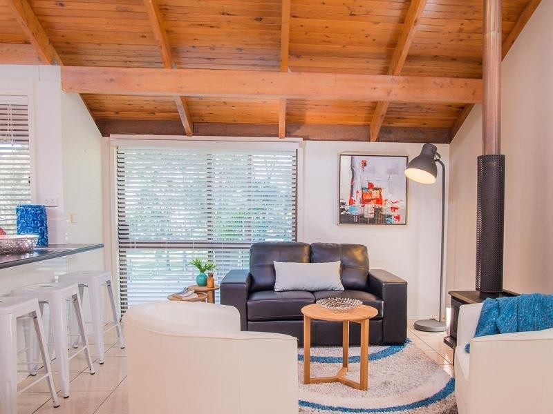 2 Narrabundah Street, Mudgeeraba QLD 4213