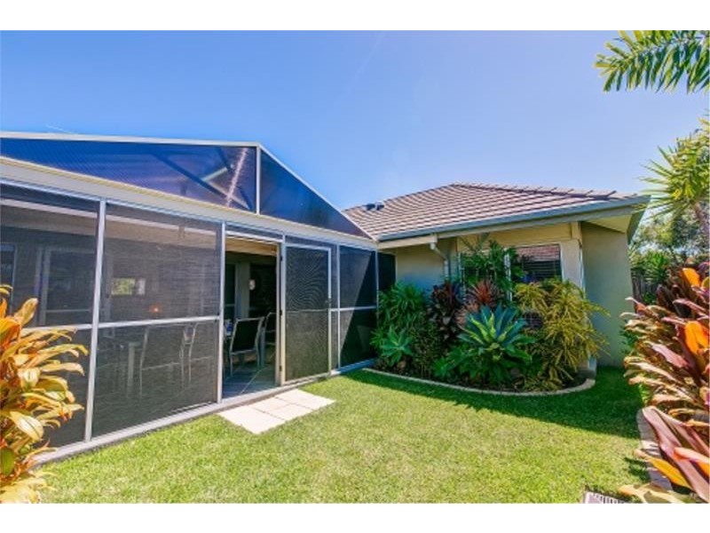 51 Yarra Road, Wakerley QLD 4154