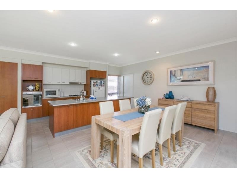 51 Yarra Road, Wakerley QLD 4154