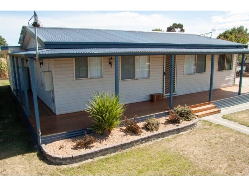 12 Jones Street, Westbury TAS 7303