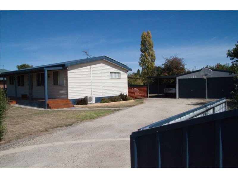 12 Jones Street, Westbury TAS 7303
