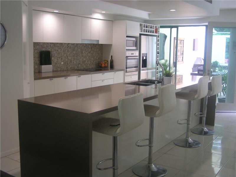 1128/1 Ross Street, Benowa QLD 4217