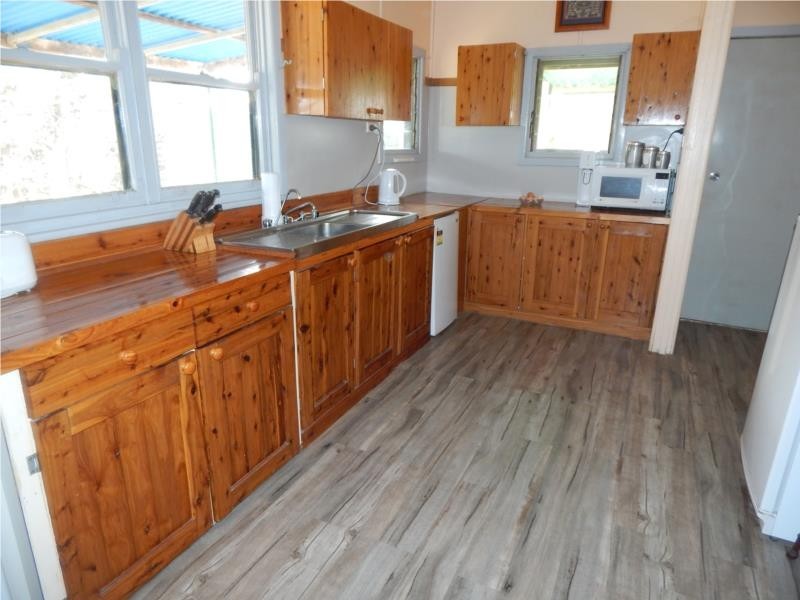 27 Gunnedah Road, Coolah NSW 2843