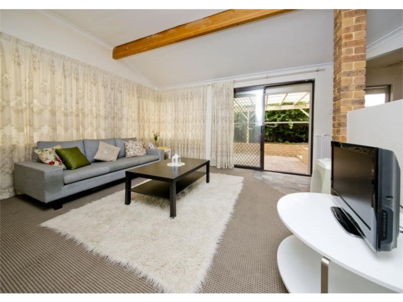 94 Giralia Parkway, Ballajura WA 6066