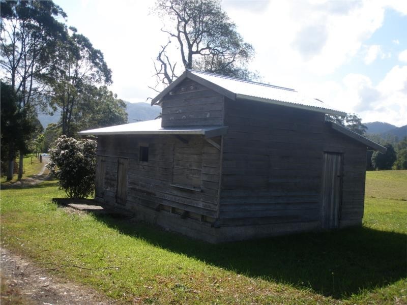 330 Pine Creek Way, Bonville NSW 2441