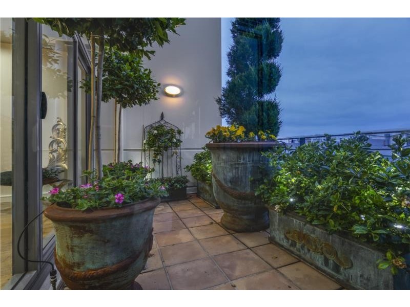 306/2 Pier Street, Port Melbourne VIC 3207