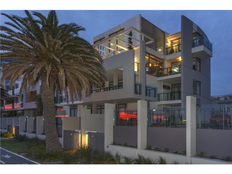306/2 Pier Street, Port Melbourne VIC 3207