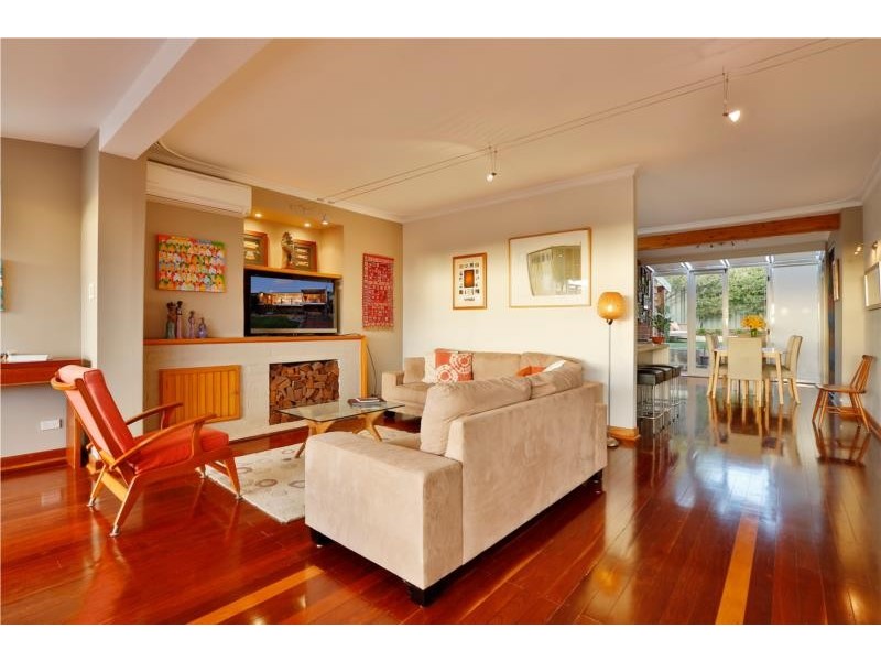 4 Ethelwyn street, Hilton WA 6163