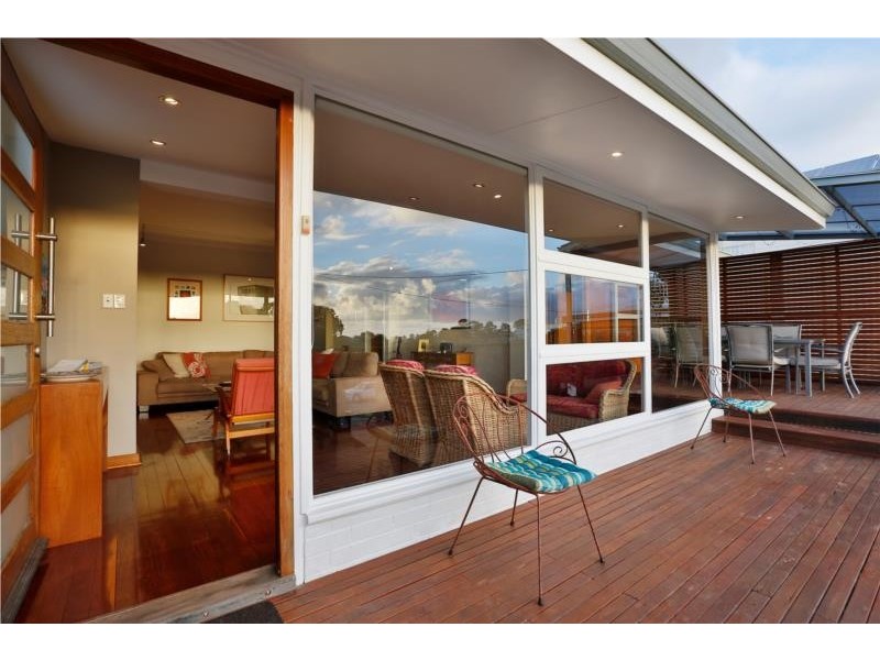 4 Ethelwyn street, Hilton WA 6163