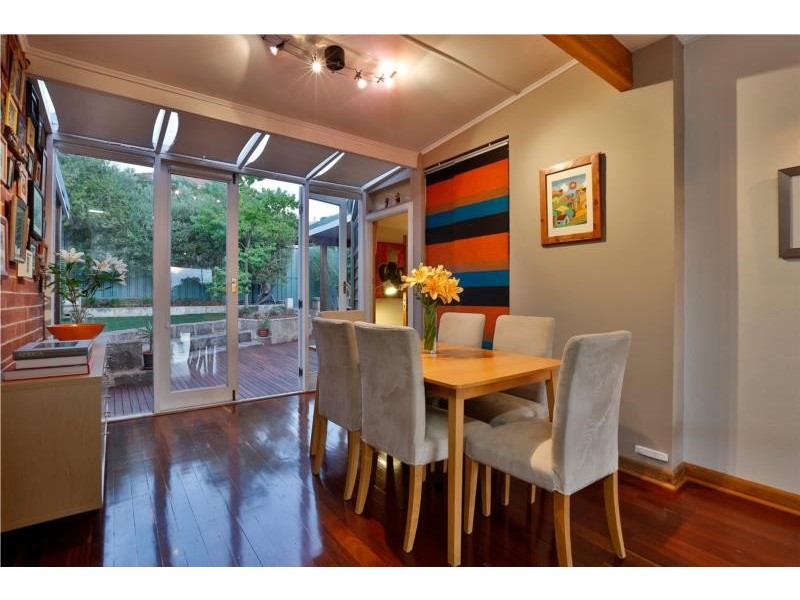 4 Ethelwyn street, Hilton WA 6163