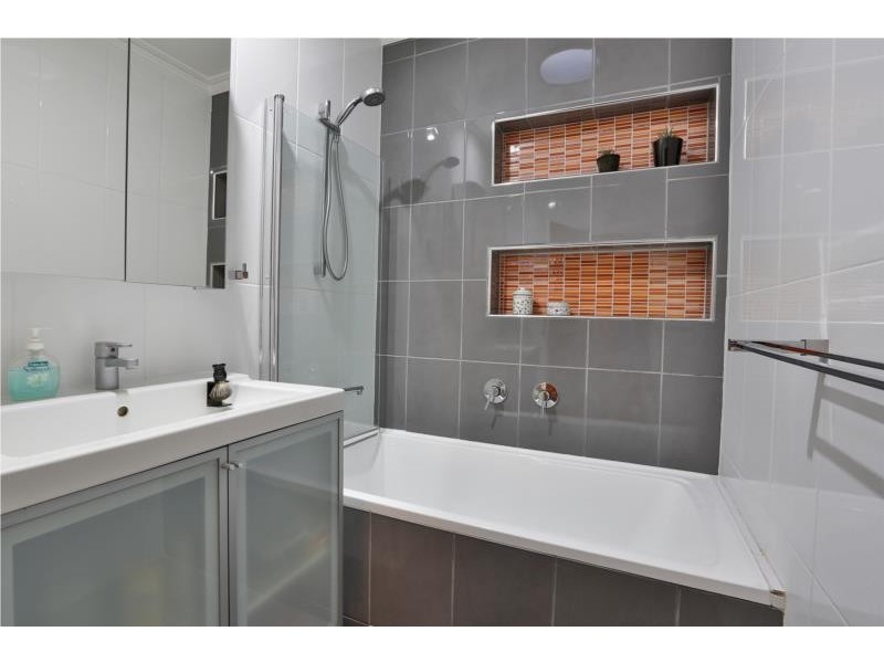 4 Ethelwyn street, Hilton WA 6163