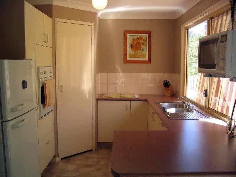 4 Glenvale Court, Everton Hills QLD 4053