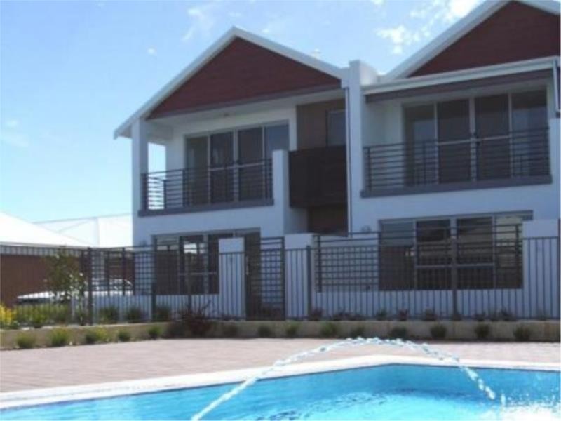 32/5 Bower Drive, Erskine WA 6210