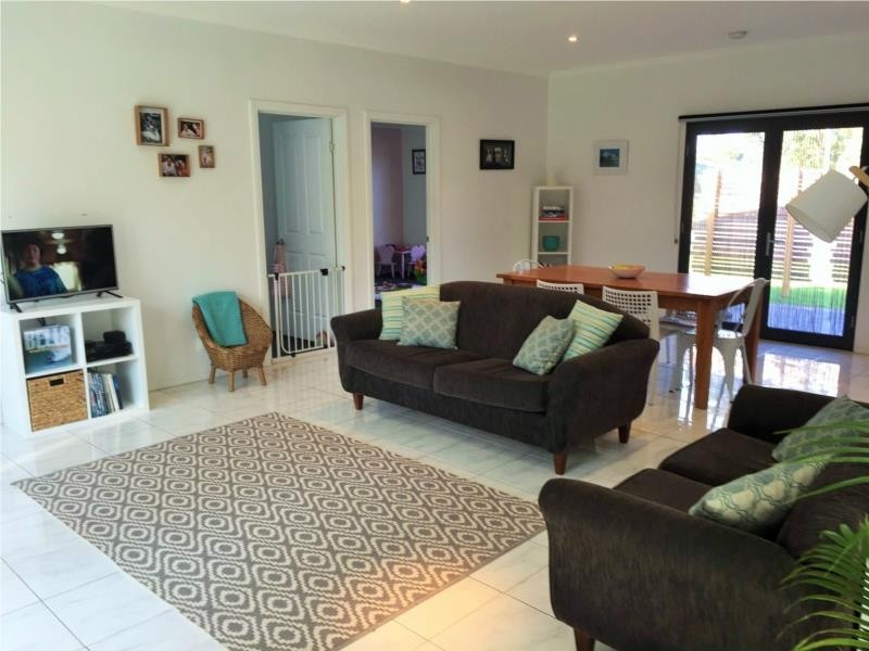 8 Kenelm Avenue, Sisters Beach TAS 7321