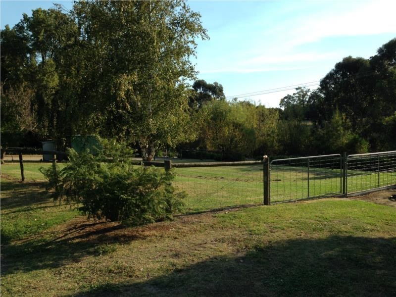 70 Weeroona Road, Langwarrin South VIC 3911
