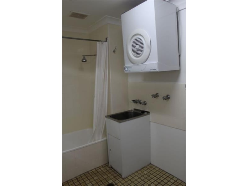 12/6-8 Haig Street, Coolangatta QLD 4225