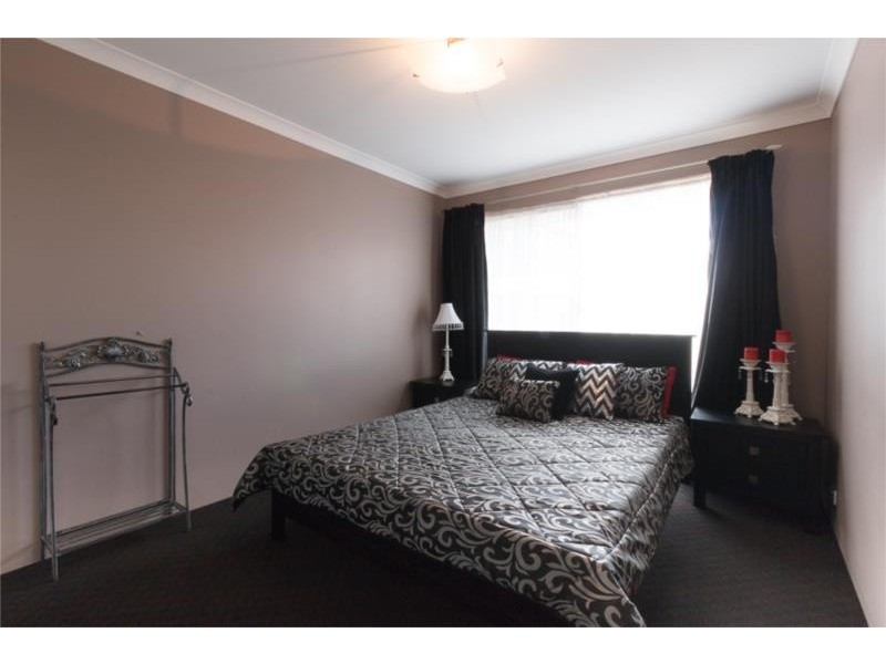 15 Granby Road, Secret Harbour WA 6173