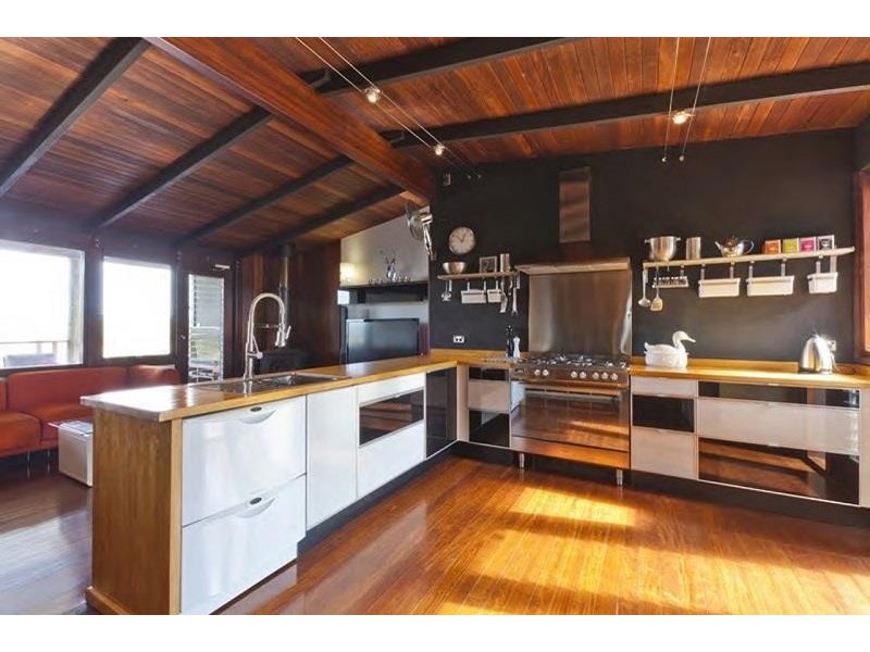 21 Michael Crescent, Boya WA 6056