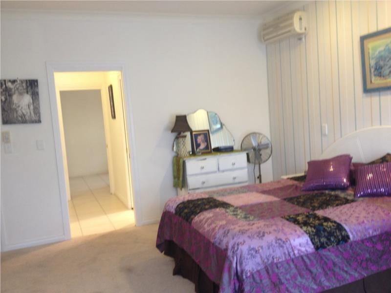 8 Canning Street, Forest Lake QLD 4078