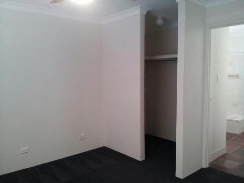 5 Augusta Grove, Yanchep WA 6035