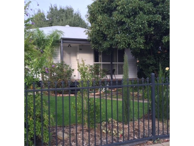 107 Malcolm Crescent, Shepparton VIC 3630