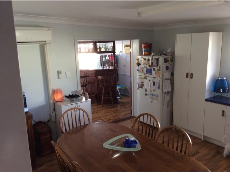 1 Aruma Drive, Oakey QLD 4401