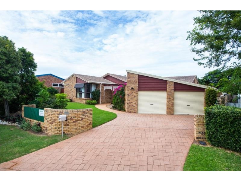 6 Carlile Place, Wynnum West QLD 4178
