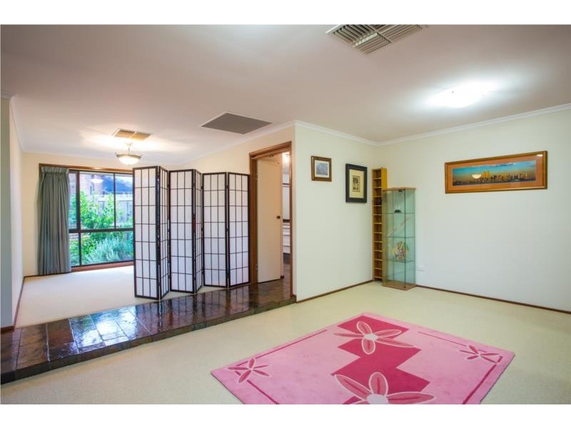 6 Carlile Place, Wynnum West QLD 4178