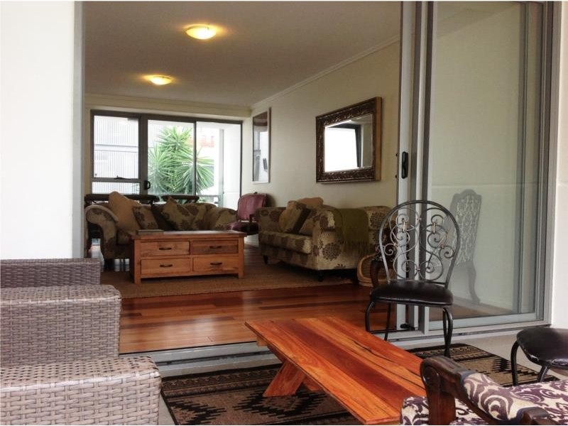 10/70 Hope Street, South Brisbane QLD 4101