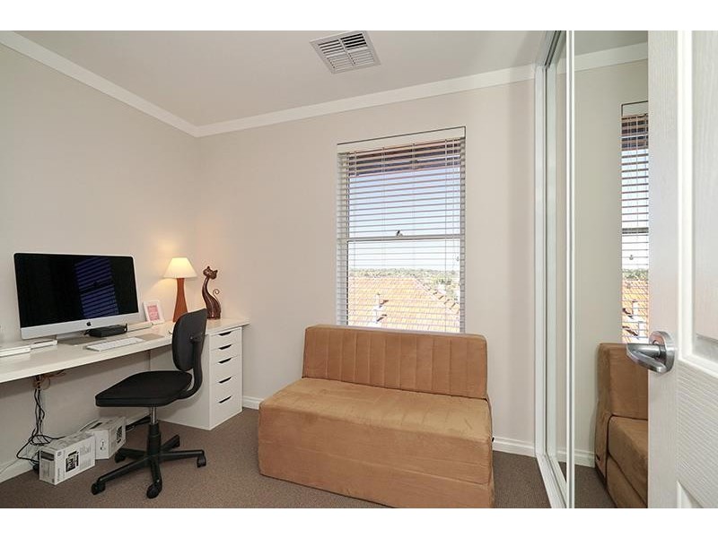 2/40 Alexandra Road, East Fremantle WA 6158