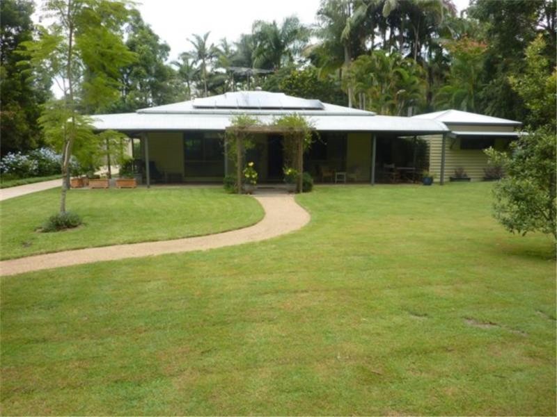 217 Old Peachester Road, Peachester QLD 4519