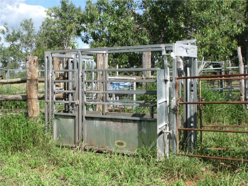10404 Capricorn Highway, Duaringa QLD 4712
