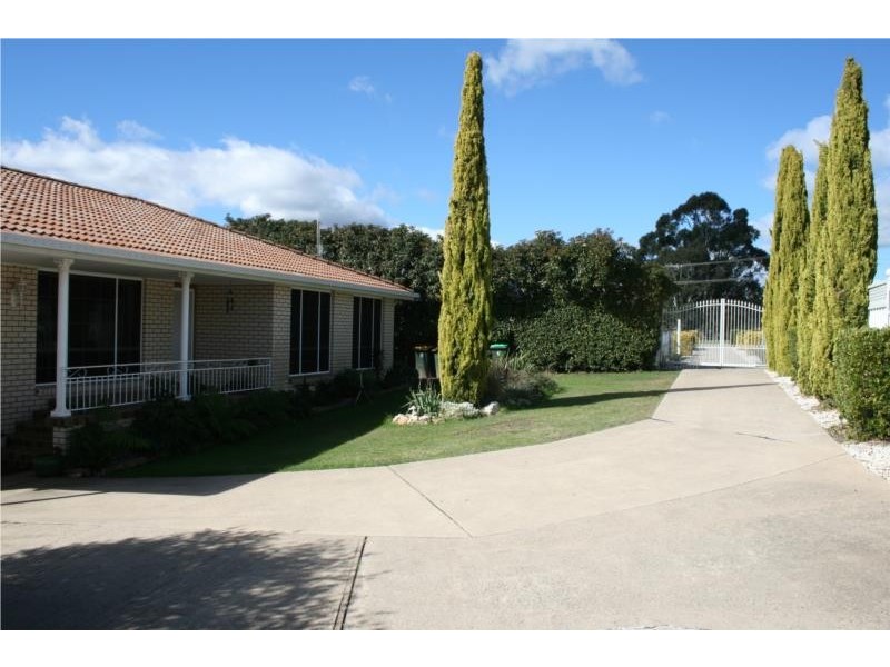 121 Spring Street, Orange NSW 2800
