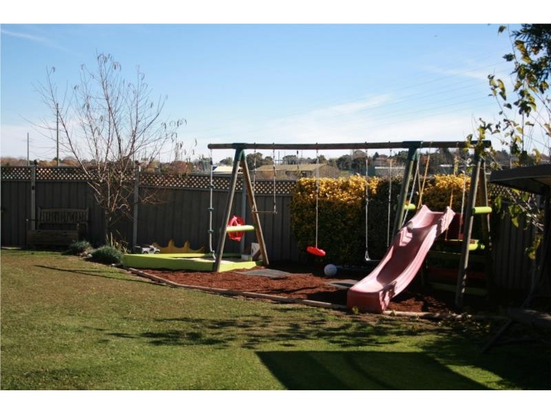121 Spring Street, Orange NSW 2800