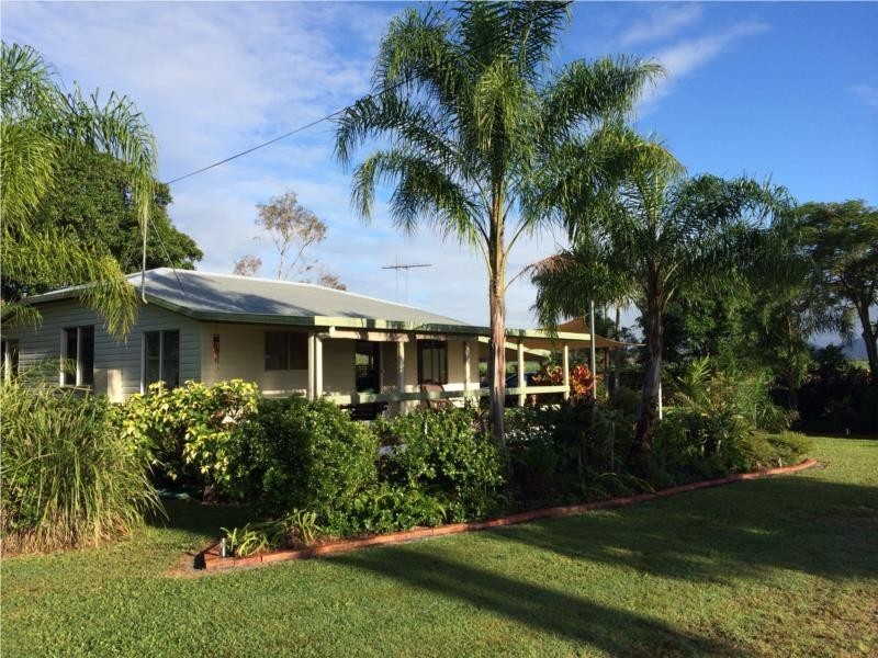 172 Watts Road, Benholme QLD 4754