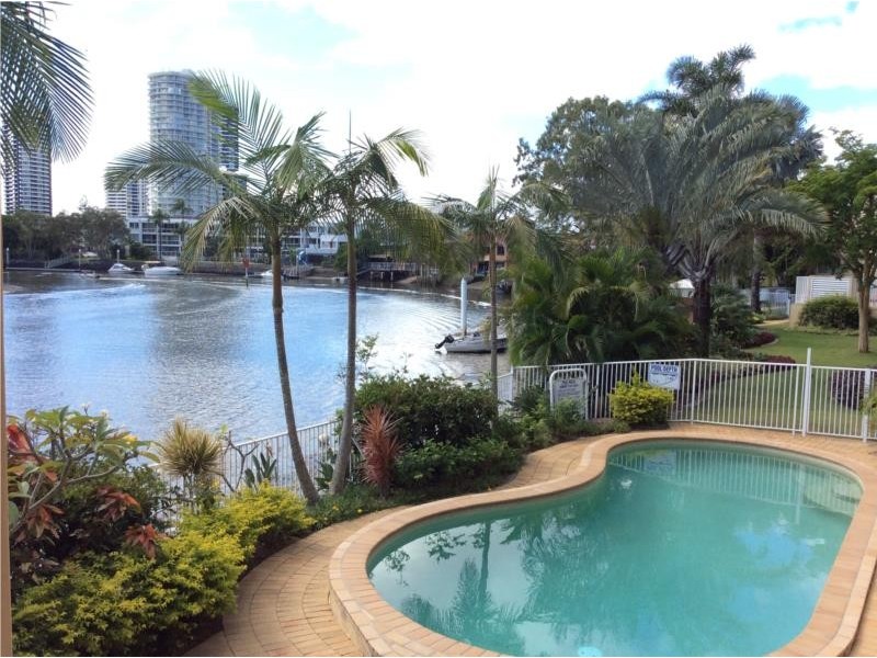 8/11-19 Taylor street, Biggera Waters QLD 4216