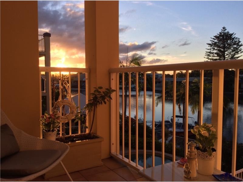 8/11-19 Taylor street, Biggera Waters QLD 4216