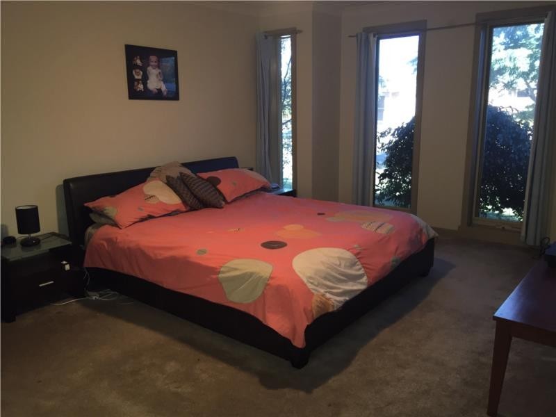 24 Indigo Square, Brookfield VIC 3338