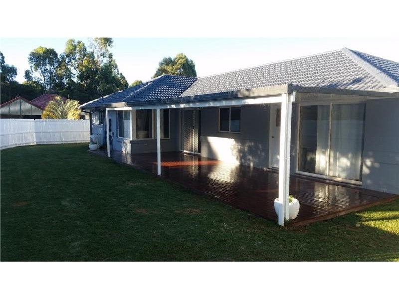 74 Cambridge Crescent, Fitzgibbon QLD 4018