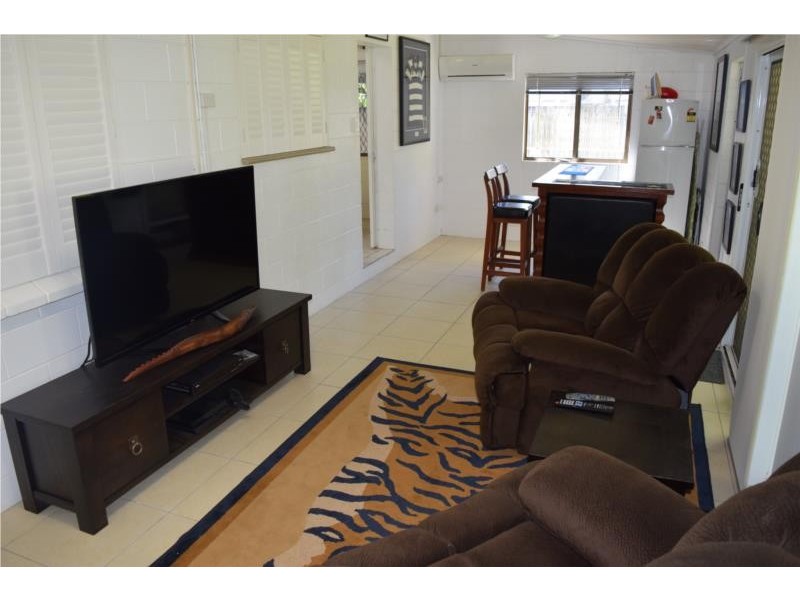 10 Harper Close, Manunda QLD 4870