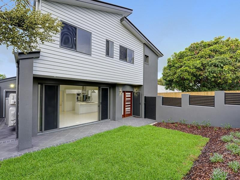 1/32 Edmond Street, Carina QLD 4152