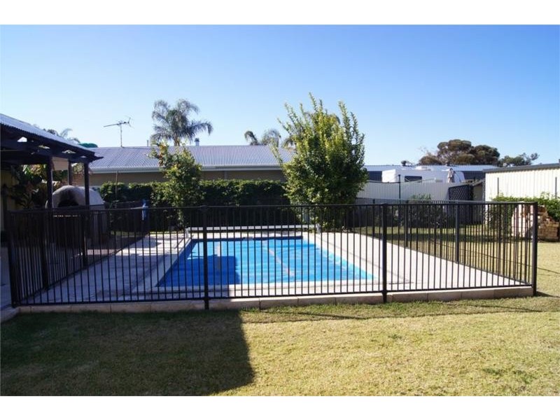 135 Addis Street, Lamington WA 6430