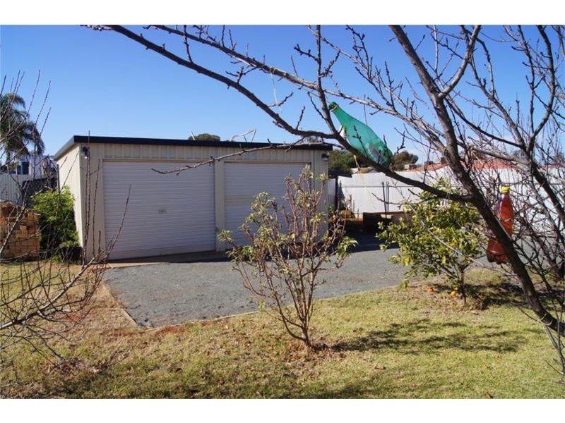 135 Addis Street, Lamington WA 6430
