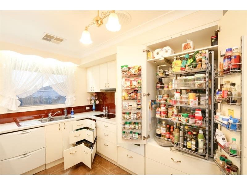 576 Cogdell Street, Albury NSW 2640