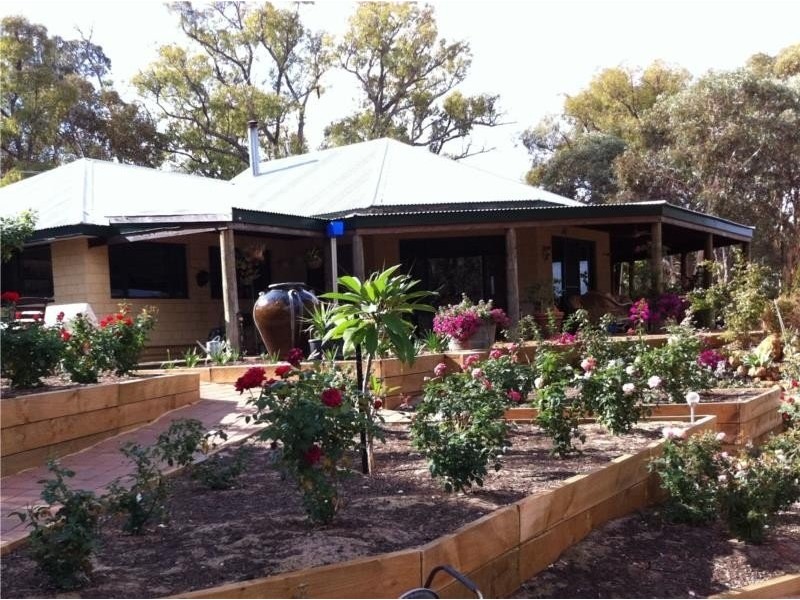 153 Bodeguero Way, Wundowie WA 6560