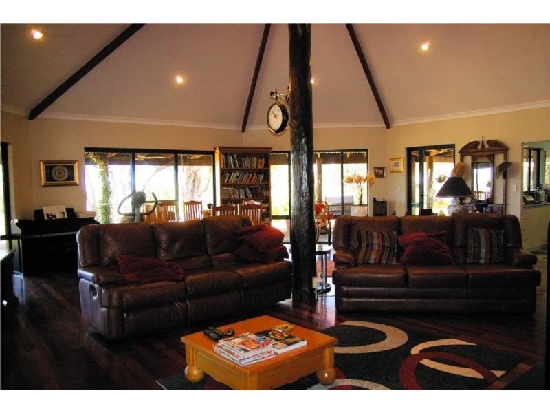 153 Bodeguero Way, Wundowie WA 6560