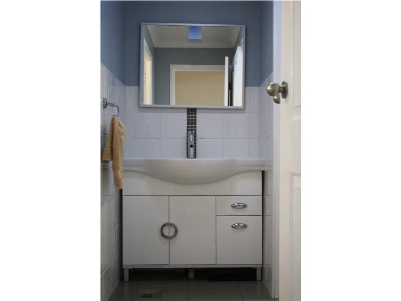 1 Mckell Avenue, Watanobbi NSW 2259