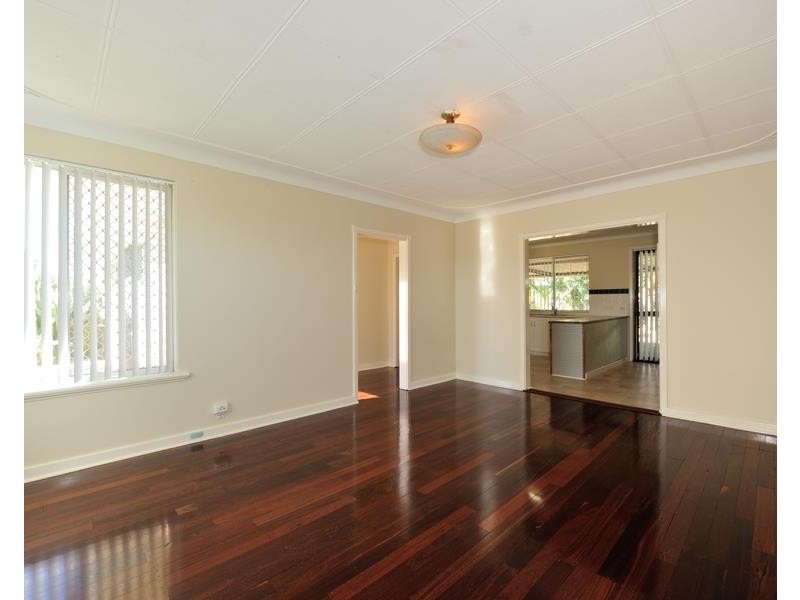 19 Scott Street, Mandurah WA 6210