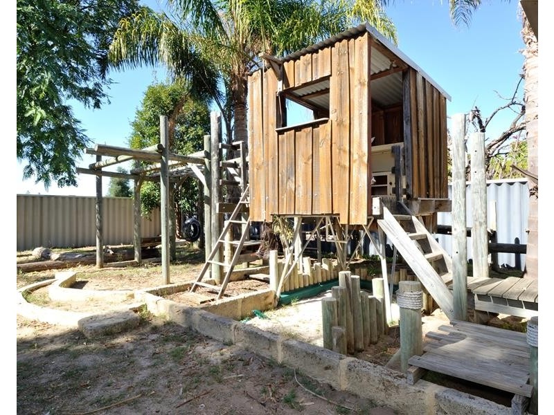 19 Scott Street, Mandurah WA 6210