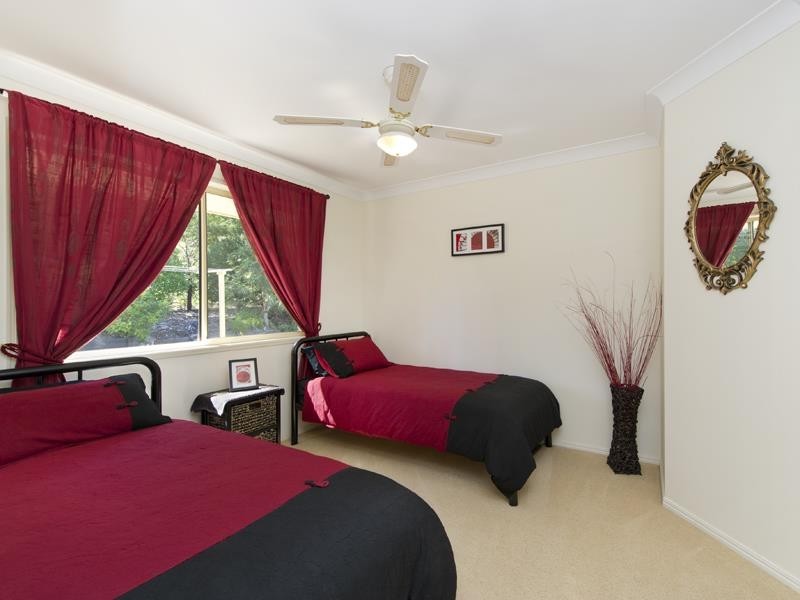 239 Kropp Road, Woodford QLD 4514